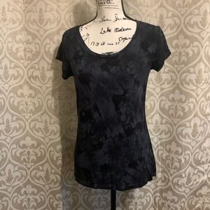 Soft Black TAHARI top very soft & comfortable size s